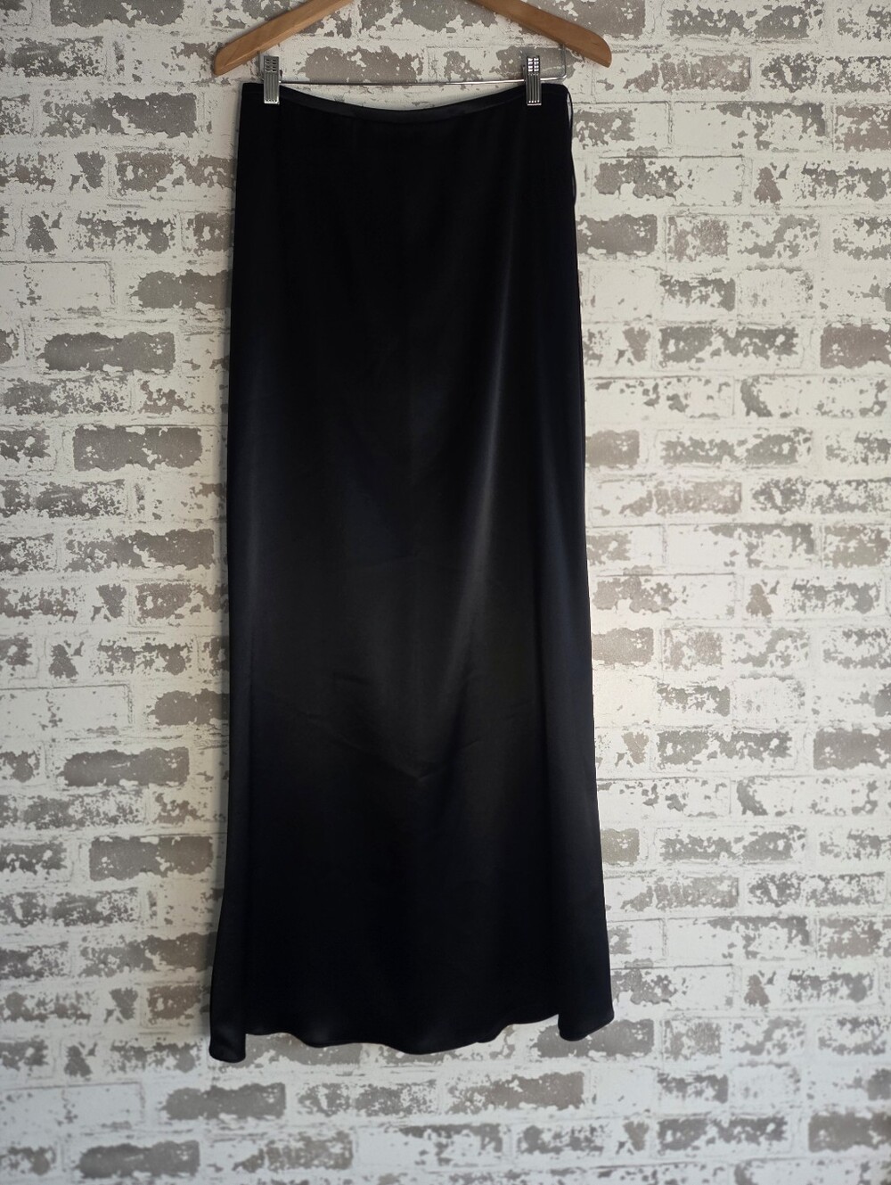 Badgley Mischka Black Satin Maxi Skirt Size 14